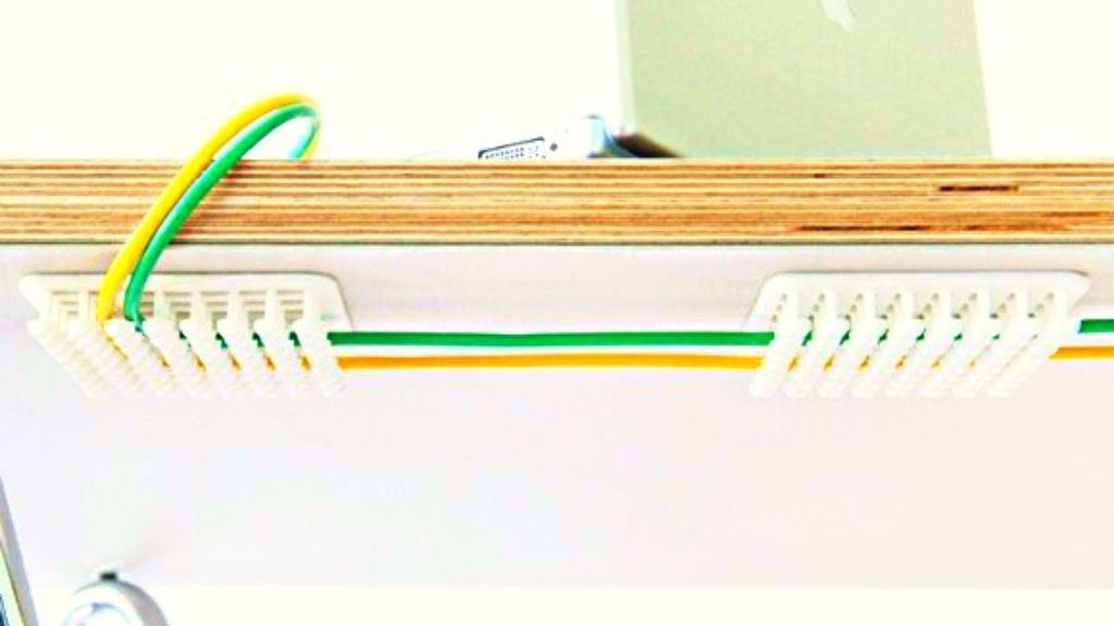 tiie-up-wireboards-organize-home-office