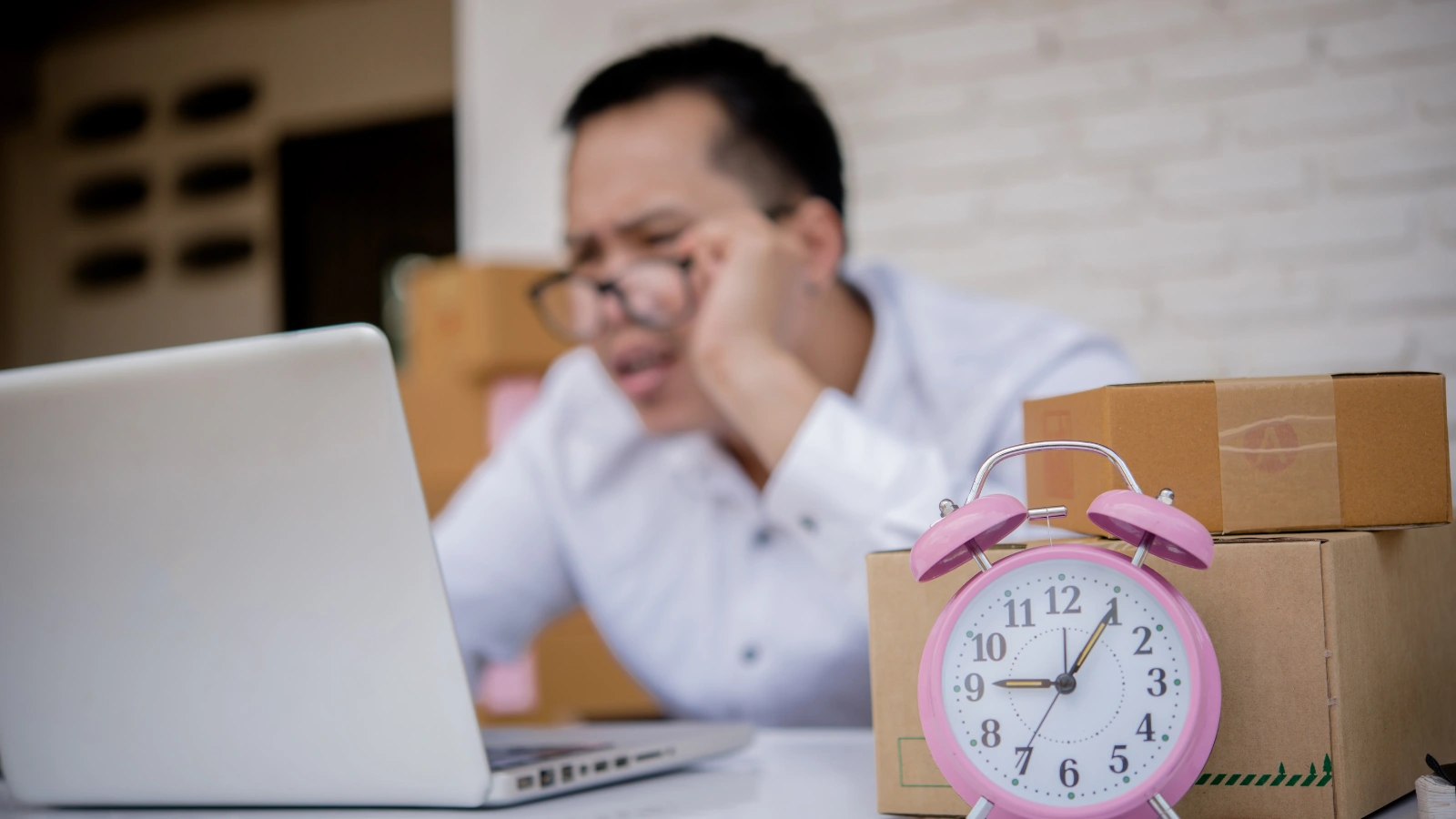 Why Employee Time Theft Demands Serious Action? Real-Cost-Of-Time-Theft