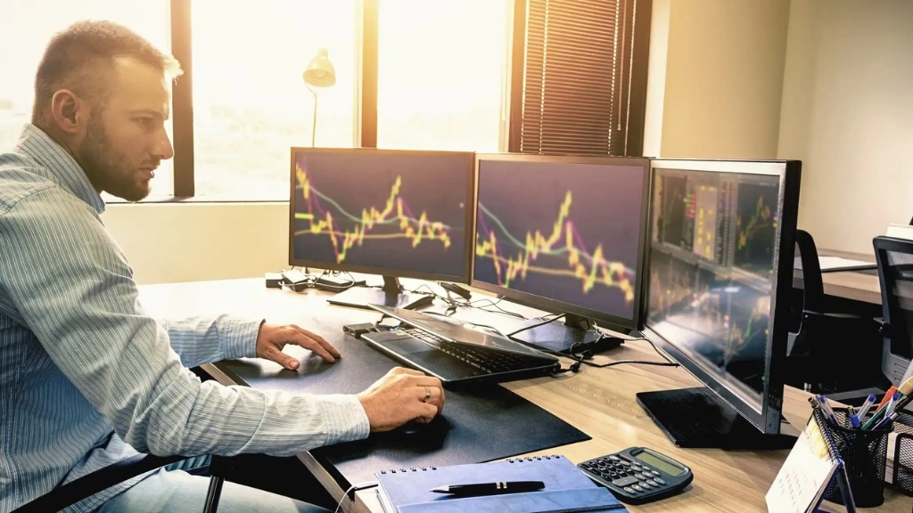 How Can Organizations Implement Screen Monitoring Responsibly employee-screen-monitoring-software